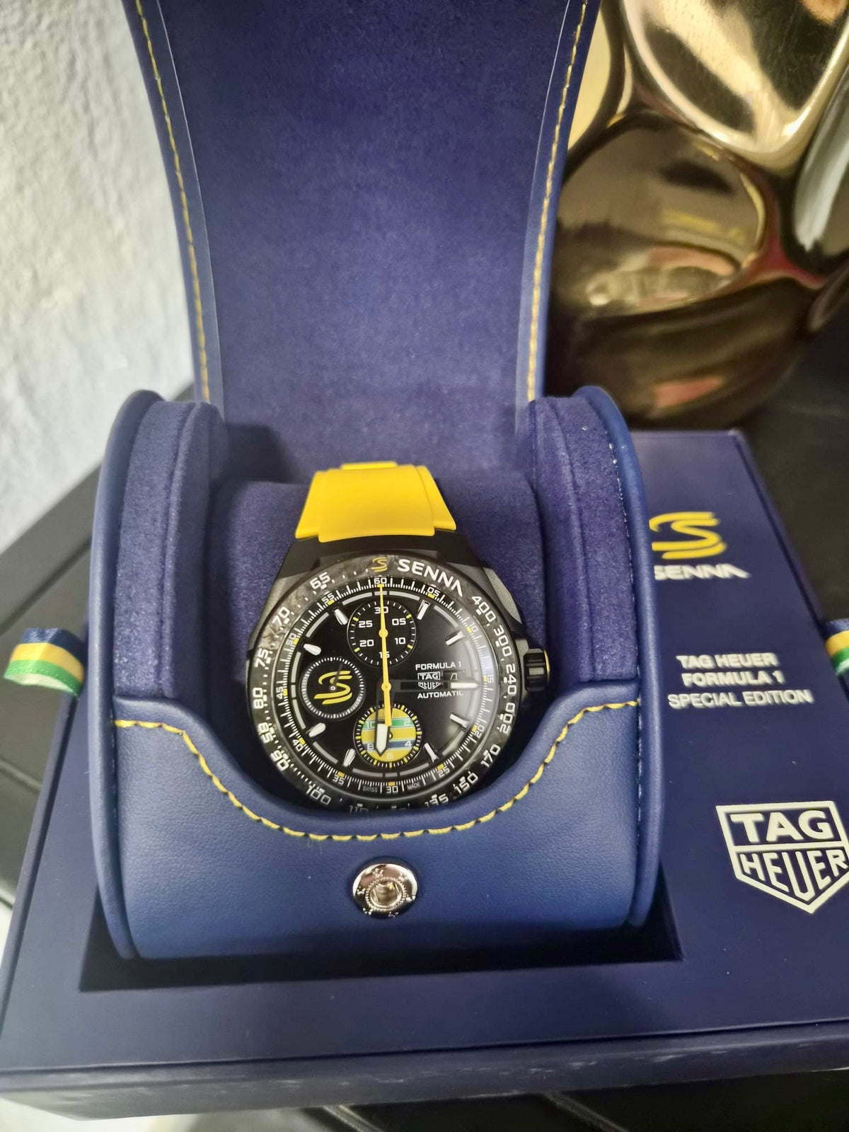 TAG Heuer Formula 1 Chronograph x Senna Special Edition Automatik, 44 mm, Titan mit schwarzer DLC-Beschichtung CBZ2081.FT8092
