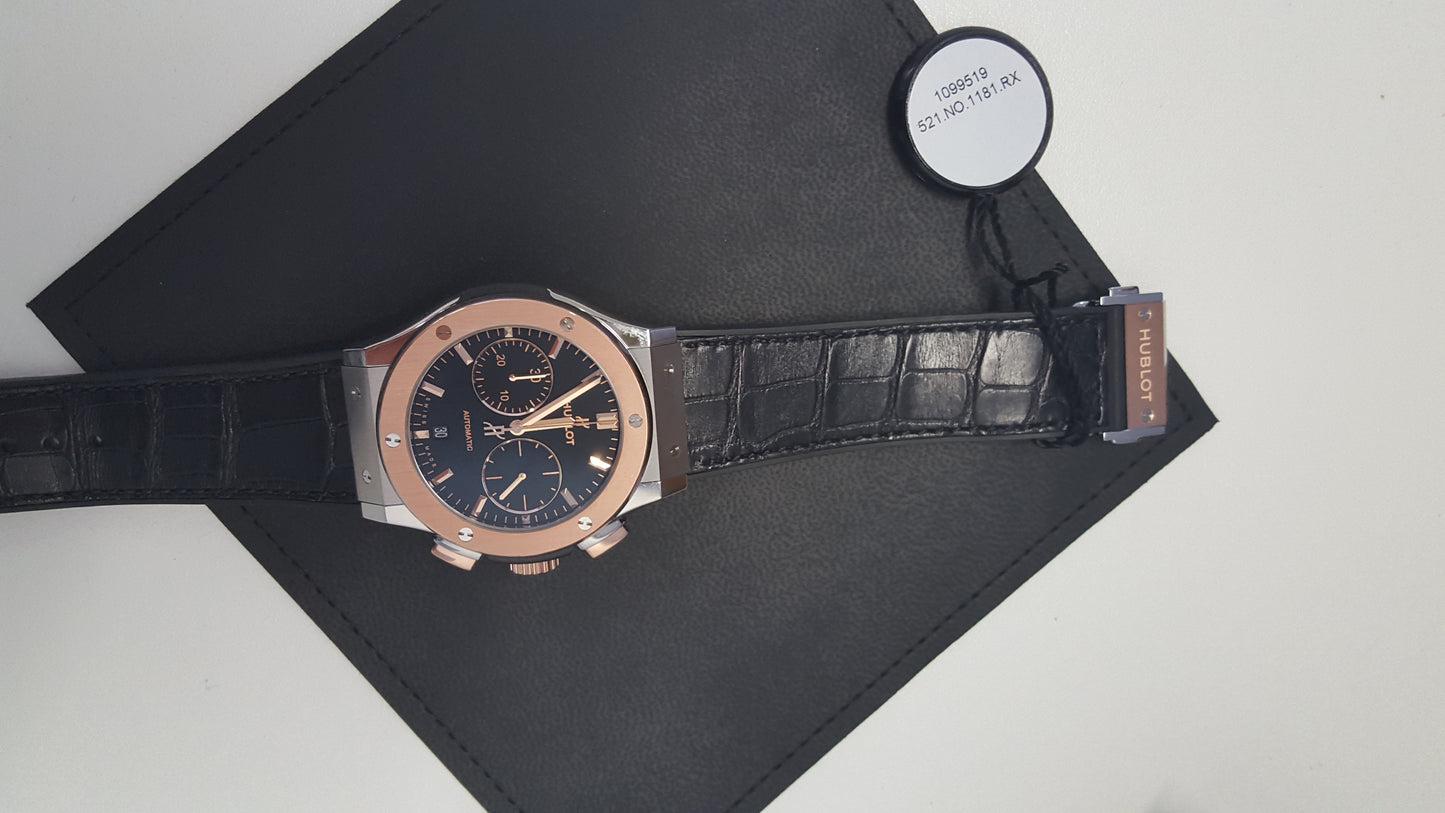 Hublot Classic Fusion Titanium King Gold 521.NO.1181.LR Automatik Herren Uhr schwarzes Kautschukarmband