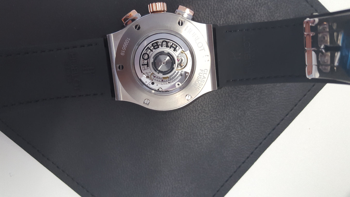 Hublot Classic Fusion Titanium King Gold 521.NO.1181.LR Automatik Herren Uhr schwarzes Kautschukarmband