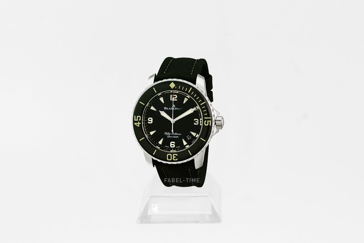 Blancpain Fifty Fathoms 5015-12B30-B52A schwarz Automatik 45 mm Titan, Segeltuch Armband