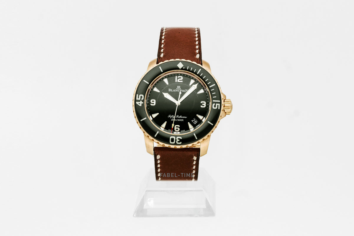 Blancpain Fifty Fathoms Automatik 45 mm Rotgold schwarz 5015A-3630-63B Kalbsleder-Armband