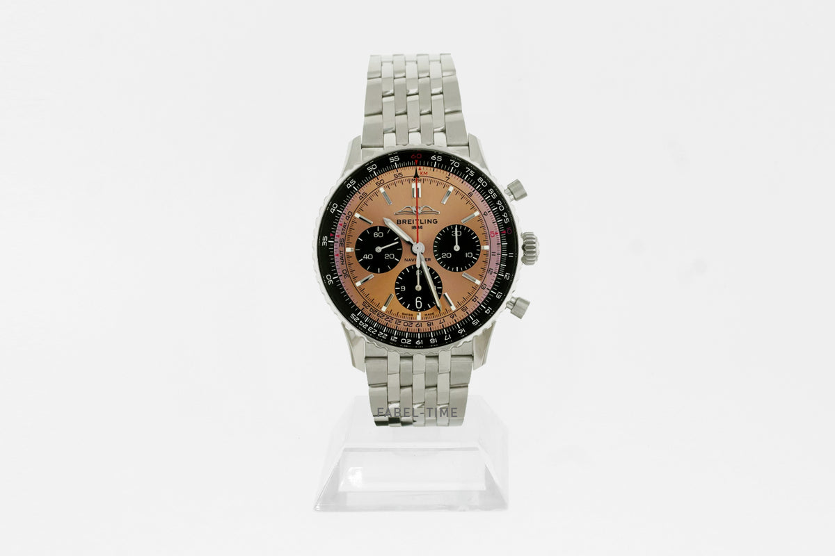 Breitling AB0138241K1A1 NAVITIMER B01 CHRONOGRAPH 43 Edelstahl, kupferfarben