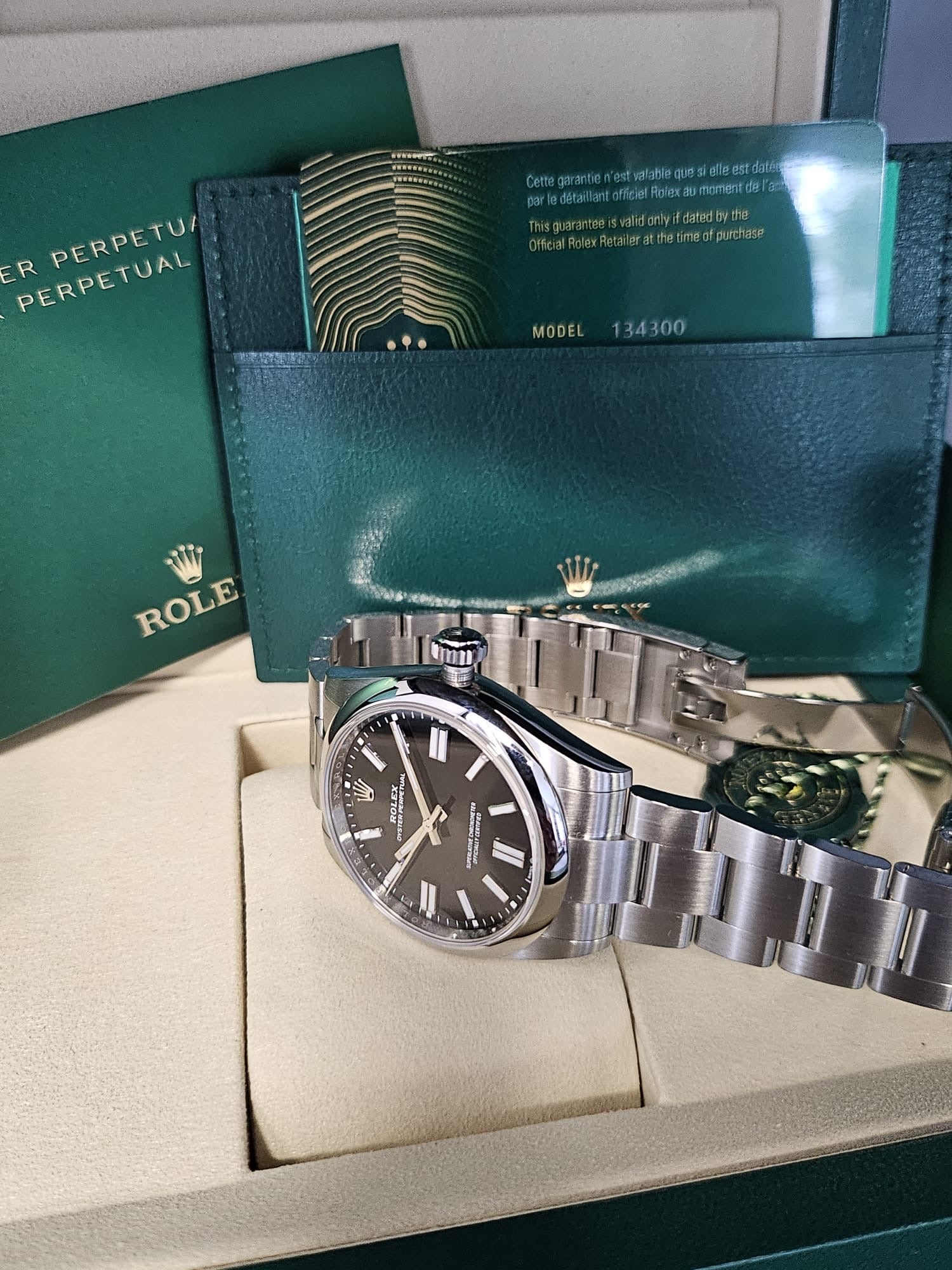 Rolex Oyster Perpetual 41 Oyster,41 mm, Edelstahl Oystersteel Referenz 134300