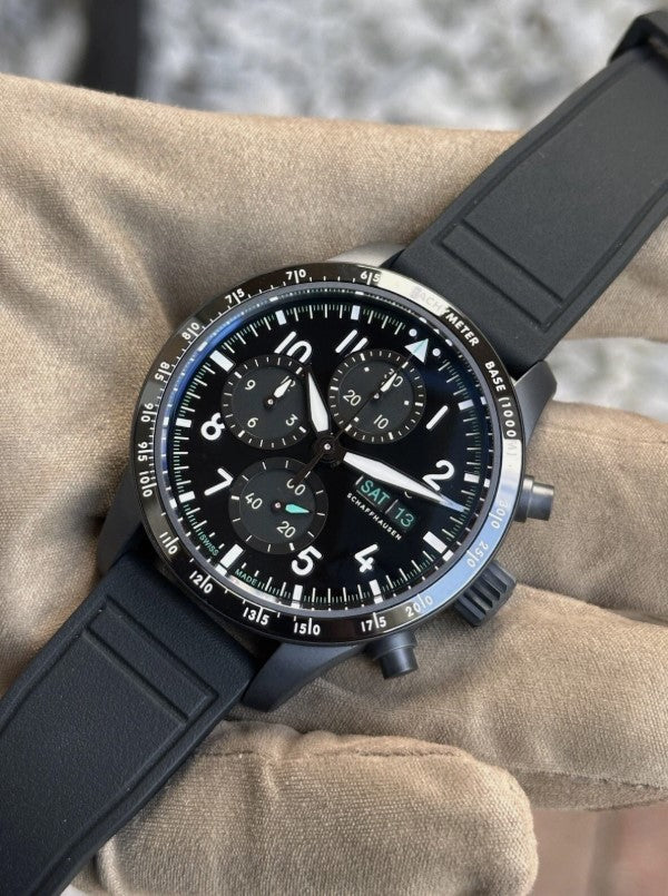 IWC Pilot’s Watch Performance Chronograph 41 Mercedes-AMG PETRONAS Formula One™ Team IW388306 with black rubber strap with EasX-CHANGE® replacement system