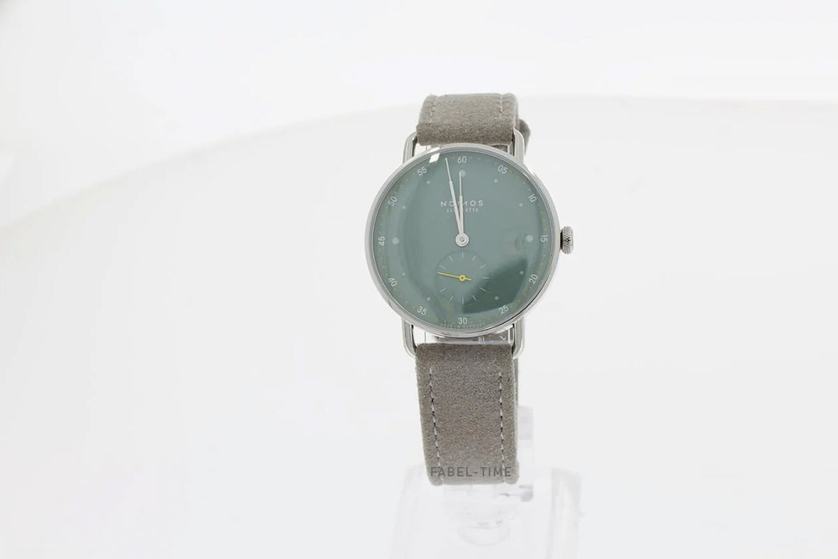 Nomos Metro 33 sage 1124