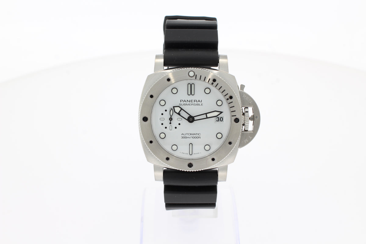 Panerai Submersible PAM01590
