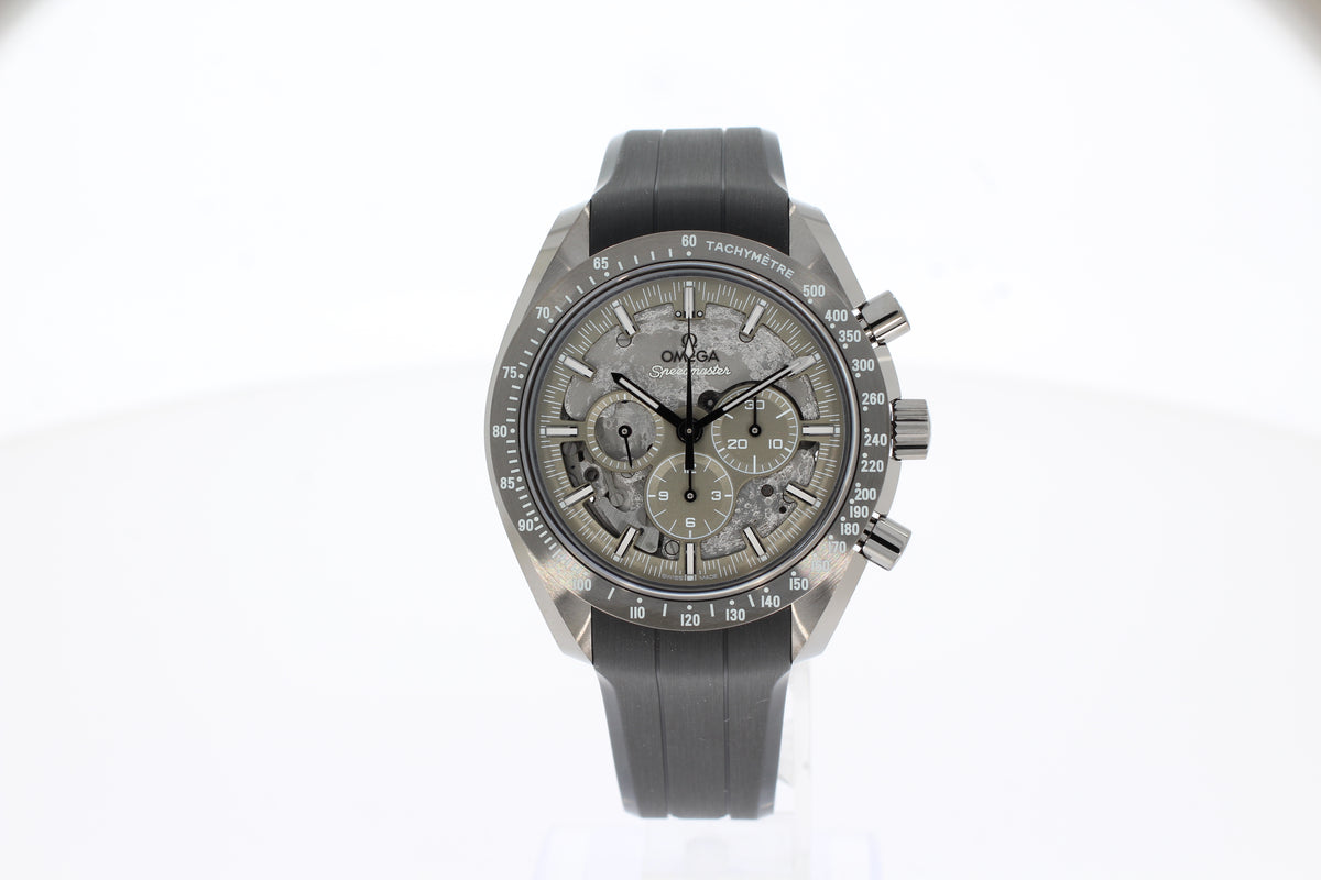 Omega Speedmaster Dark Side of the Moon 44,25 mm, graue Keramik mit Kautschukband 31092445006002