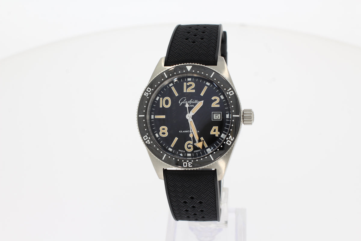 Glashütte Original SeaQ 39.50 mm Edelstahl Automatik Kautschuk Schwarz 1-39-11-06-80-33 13911068033