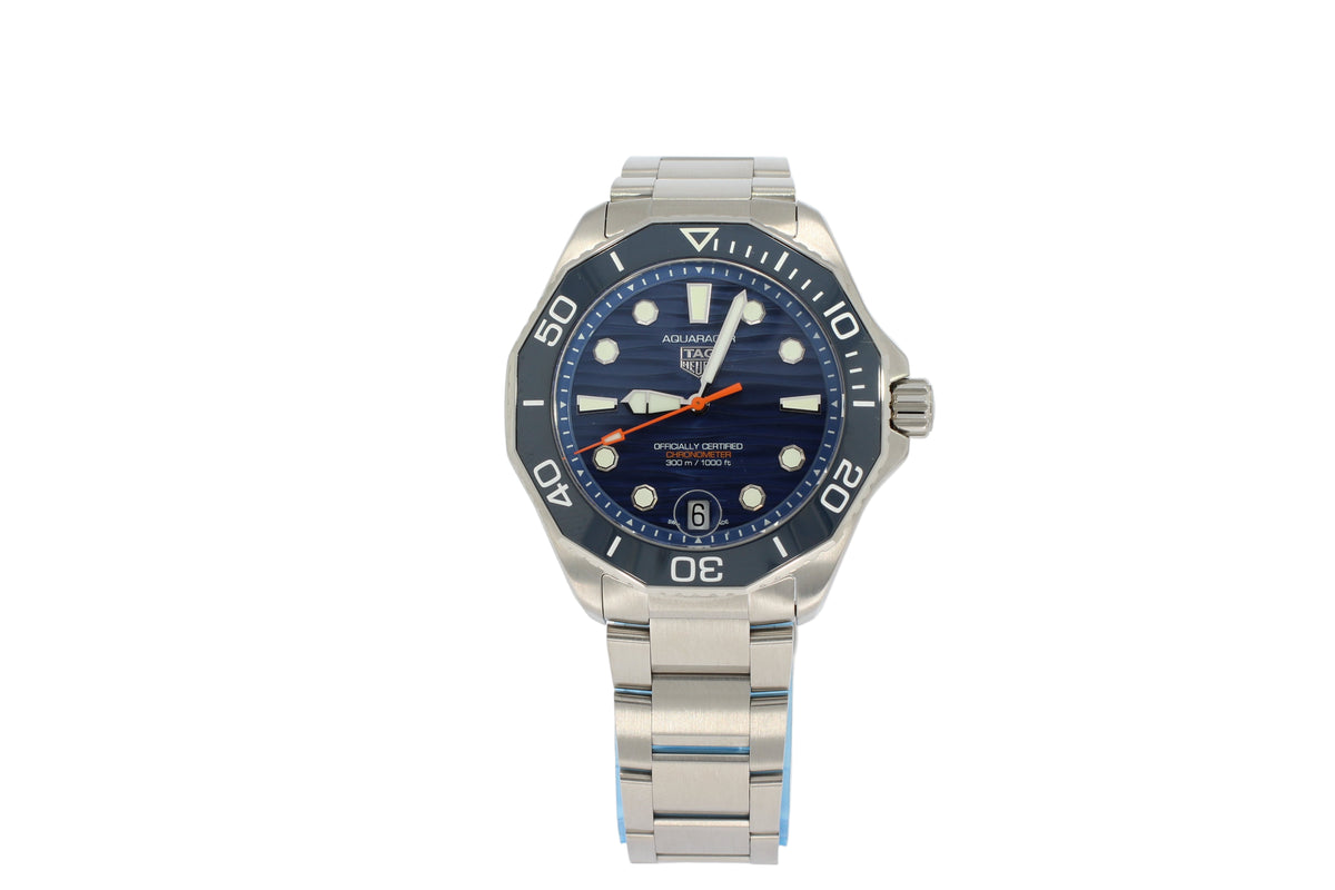 TAG HEUER AQUARACER PROFESSIONAL 300 DATE Automatik, 42 mm, Edelstahl WBP5111.BA0013