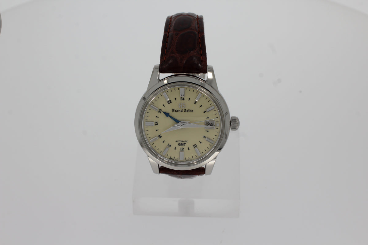 Grand Seiko Elegance Kollektion SBGM221G