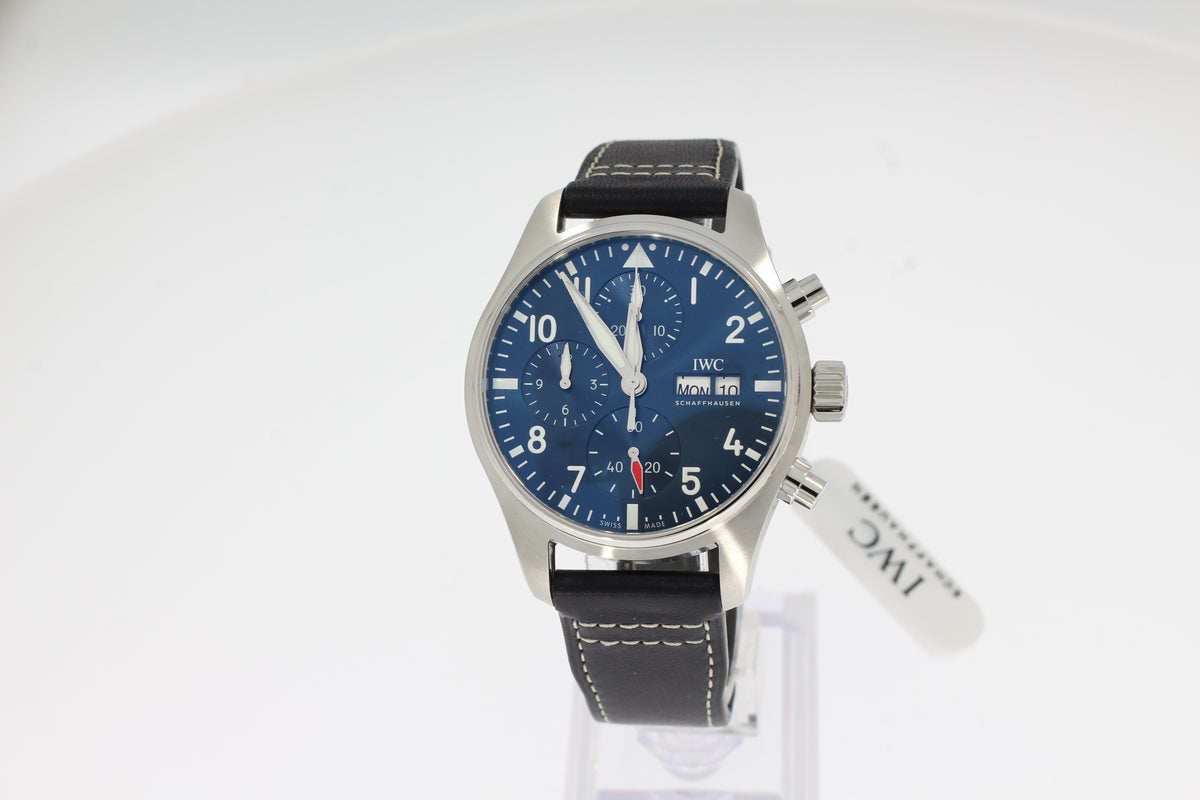 IWC Pilot's Watch Chronograph 41 Edelstahl Gehäuse IW388101 Automatik Blaues Kalbslederband