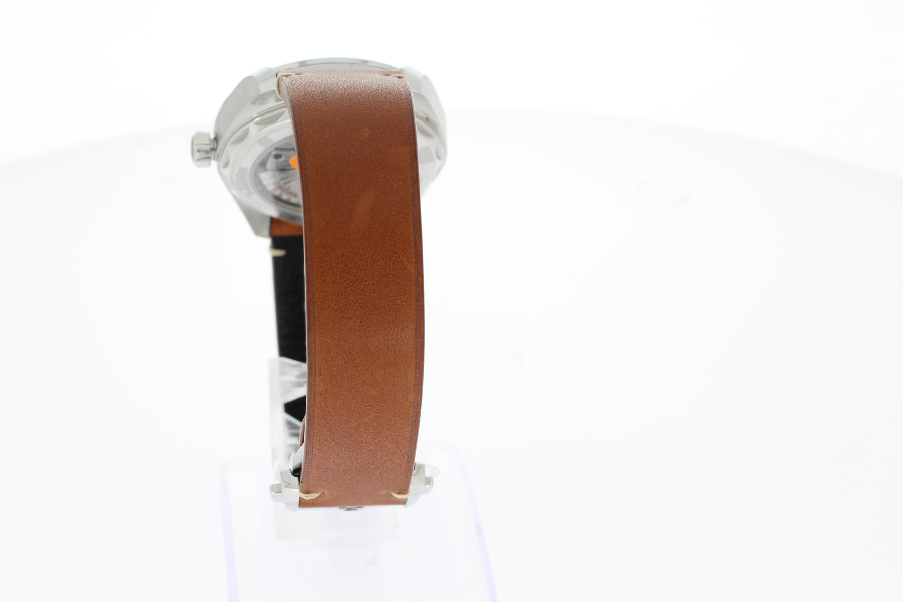 Omega Seamaster Railmaster 38 mm, Stahl mit Lederarmband 23512382013001