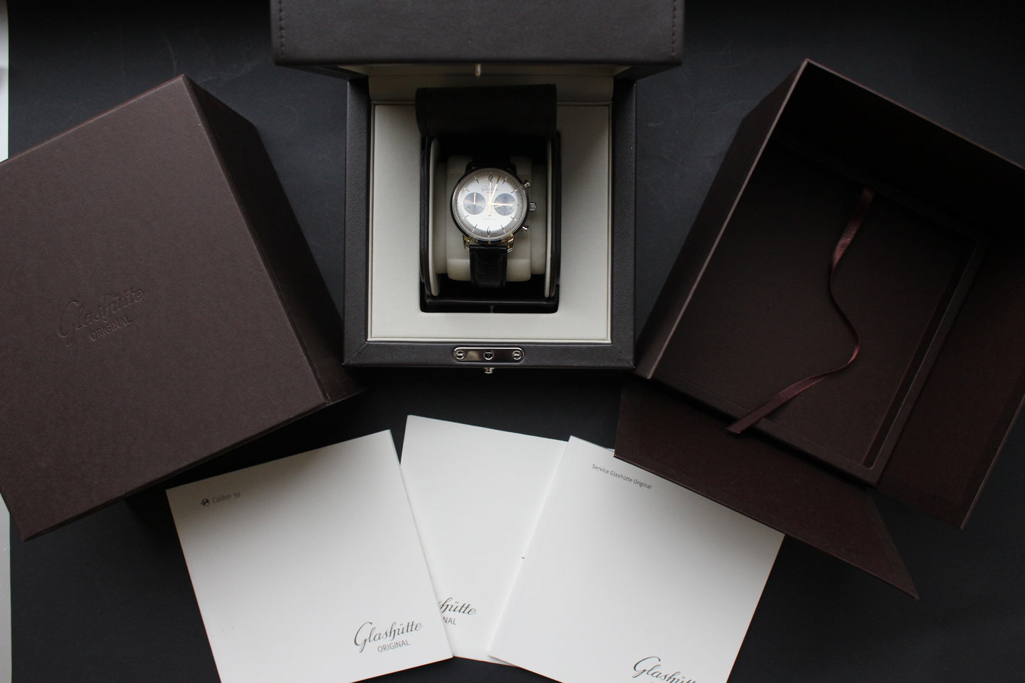 Glashütte Original Senator Sixties Chronograph 1-39-34-03-22-04
