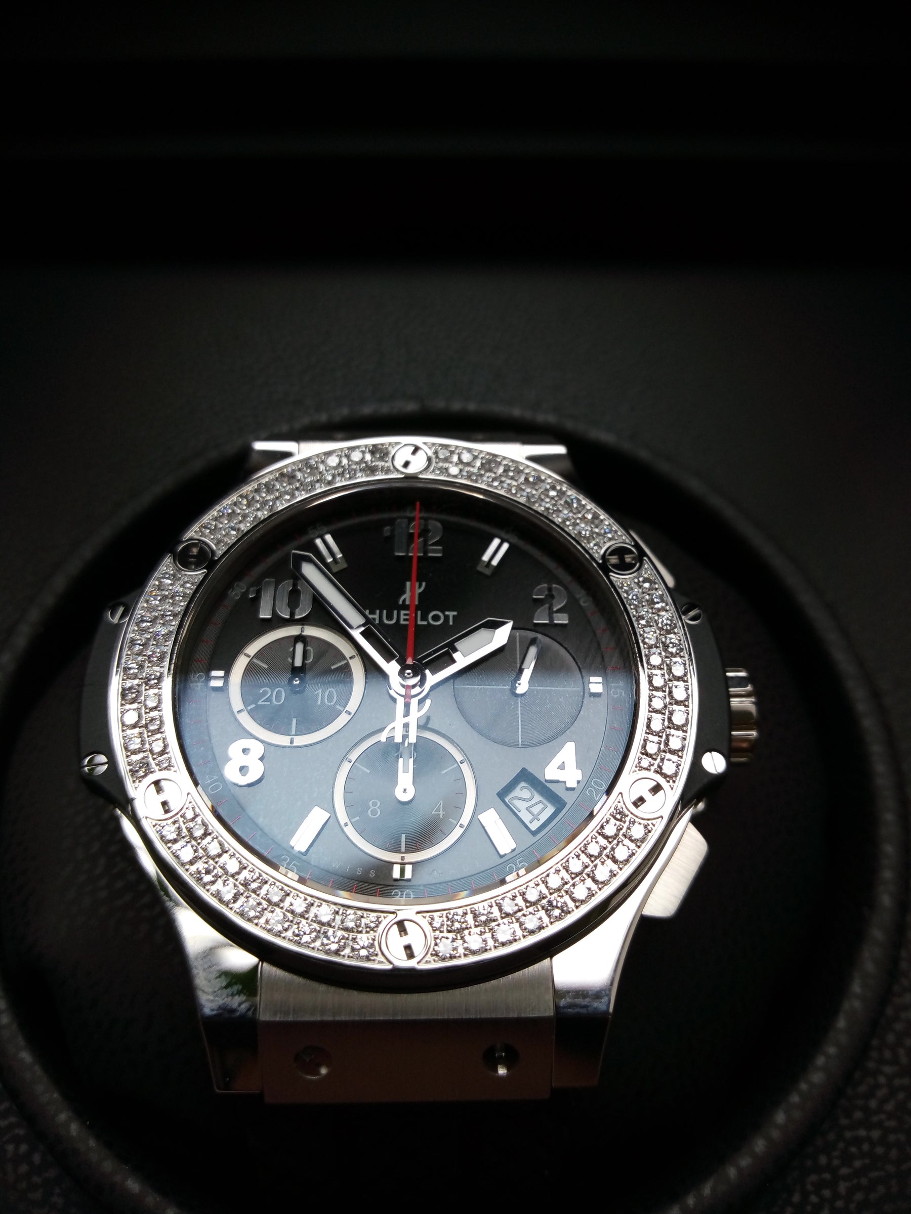 Hublot BIG BANG STEEL DIAMONDS 41mm 341.SX.130.RX.114 Men's Watch Stainless Steel Rubber