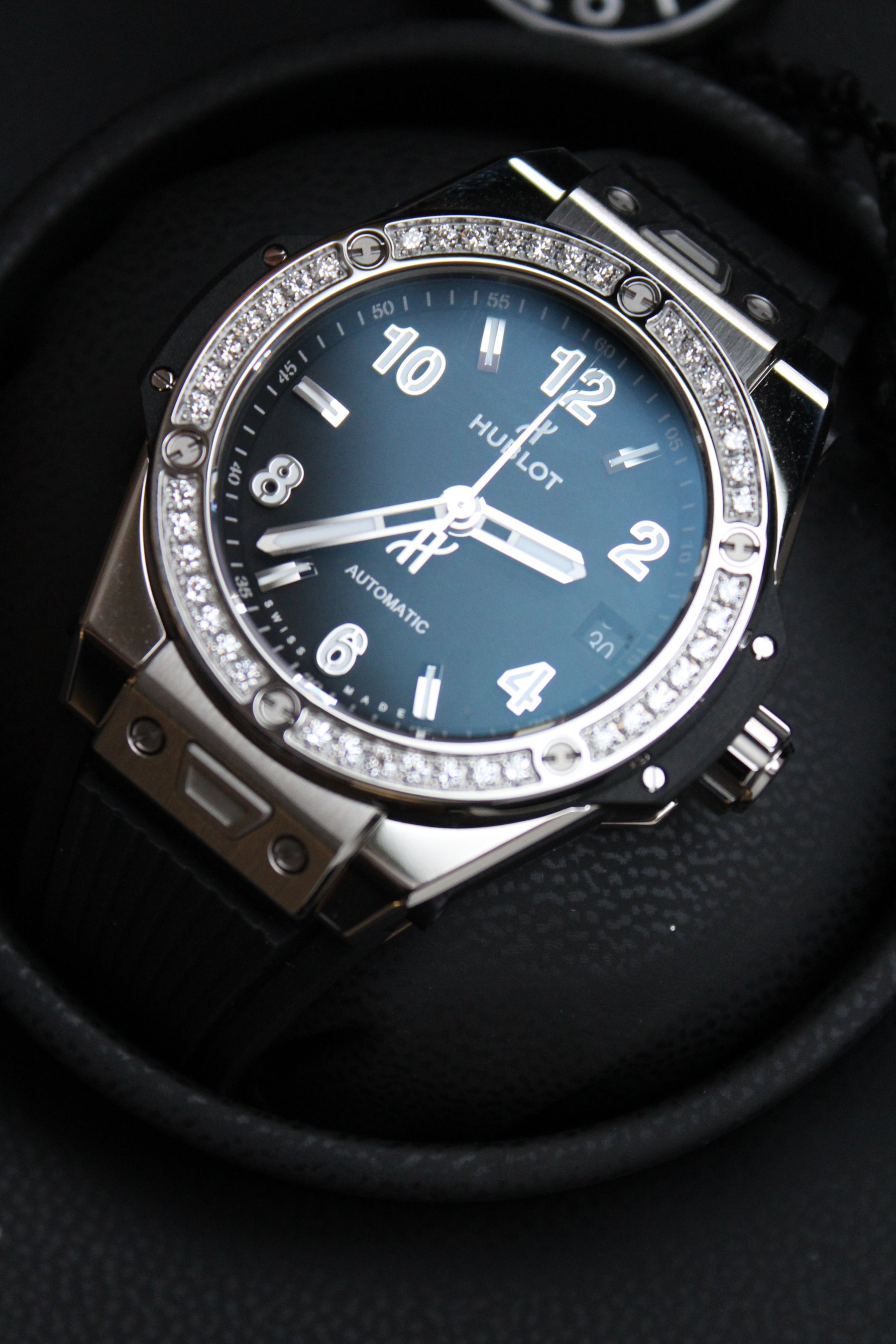 Hublot BIG BANG ONE CLICK STEEL DIAMONDS 39mm 465.SX.1170.RX.1204 Stainless steel rubber