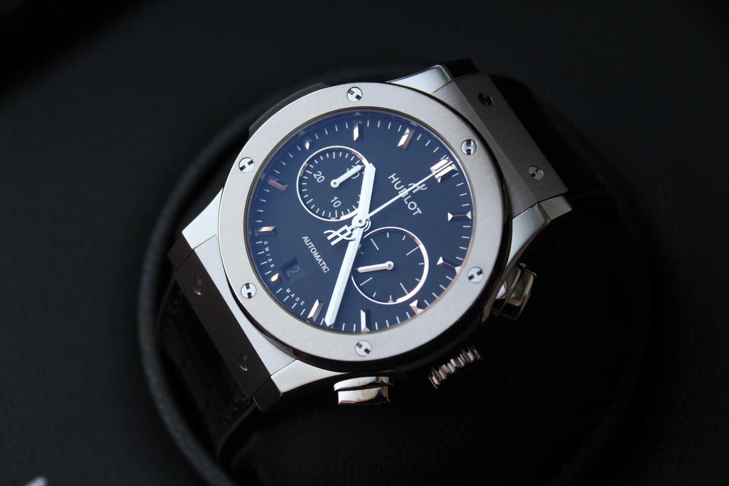 Hublot CLASSIC FUSION CHRONOGRAPH TITANIUM 42mm 541.NX.1171.LR Titan Automatik Herren Uhr