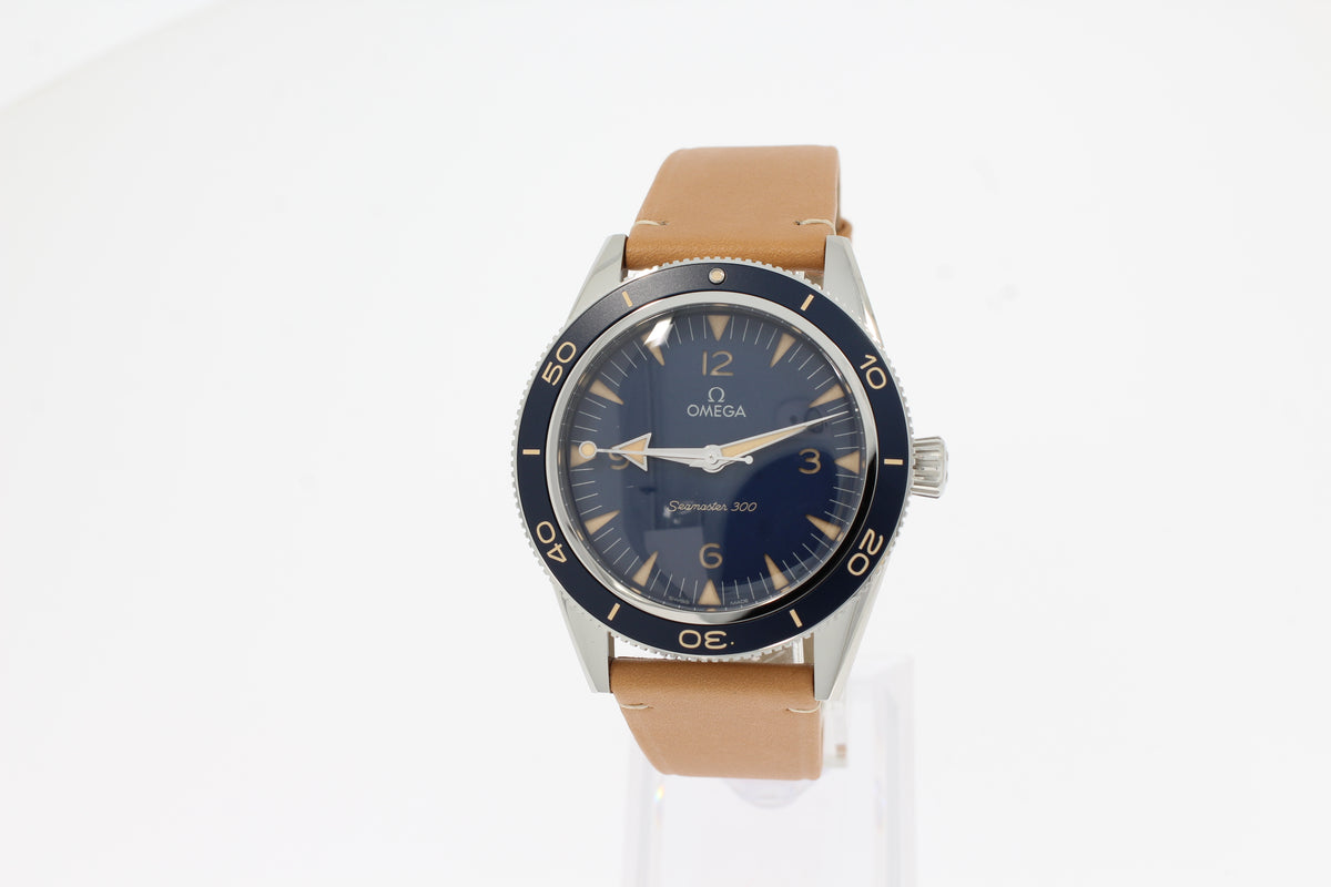 Omega SEAMASTER 300 CO‑AXIAL MASTER CHRONOMETER 234.32.41.21.03.001 blue 41mm, beige leather strap