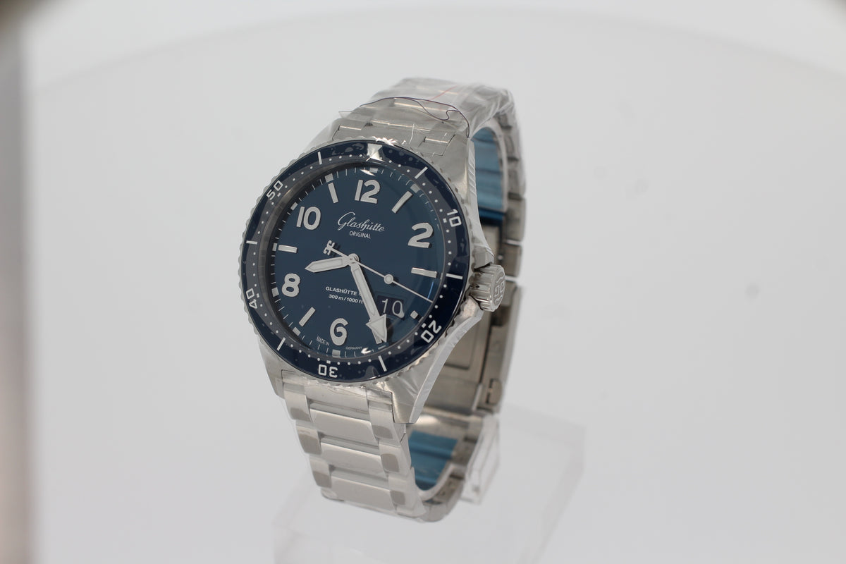 Glashütte Original SeaQ Panoramadatum 13613028170