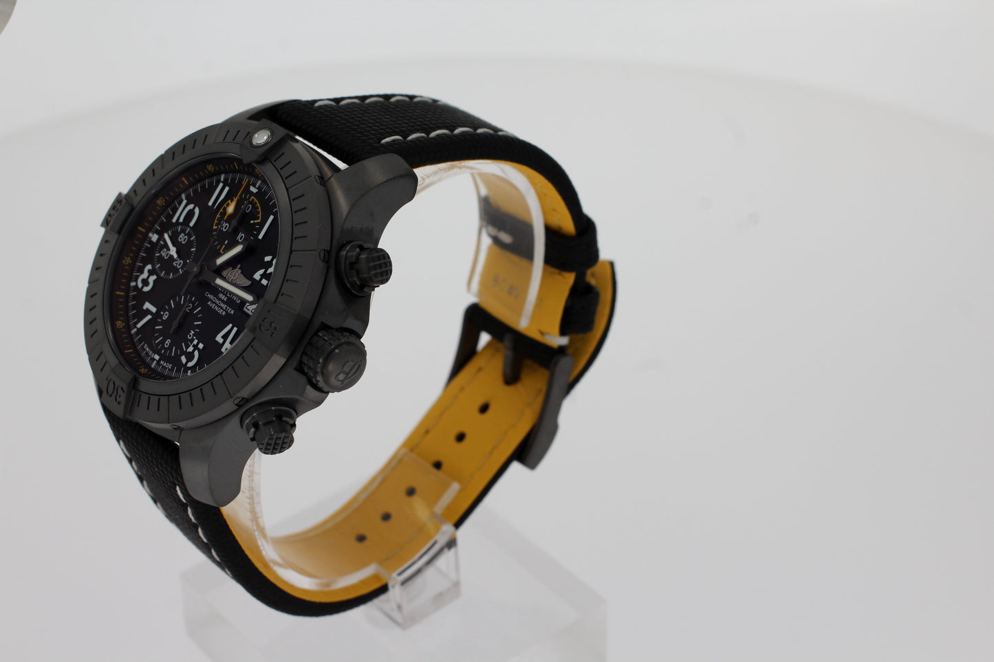 Breitling AVENGER CHRONOGRAPH 45 NIGHT MISSION V13317101B1X1 Herren Uhr 45mm Titan mit DLC-Beschichtung