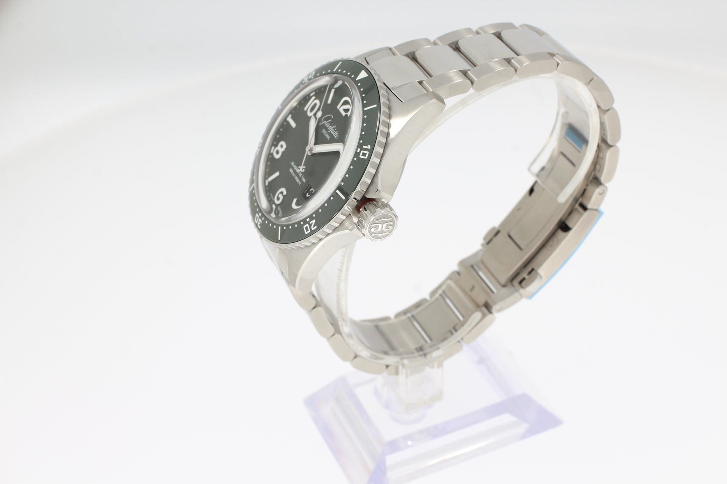 Glashütte SeaQ Panorama Date vert 43.2mm 1-36-13-07-83-70