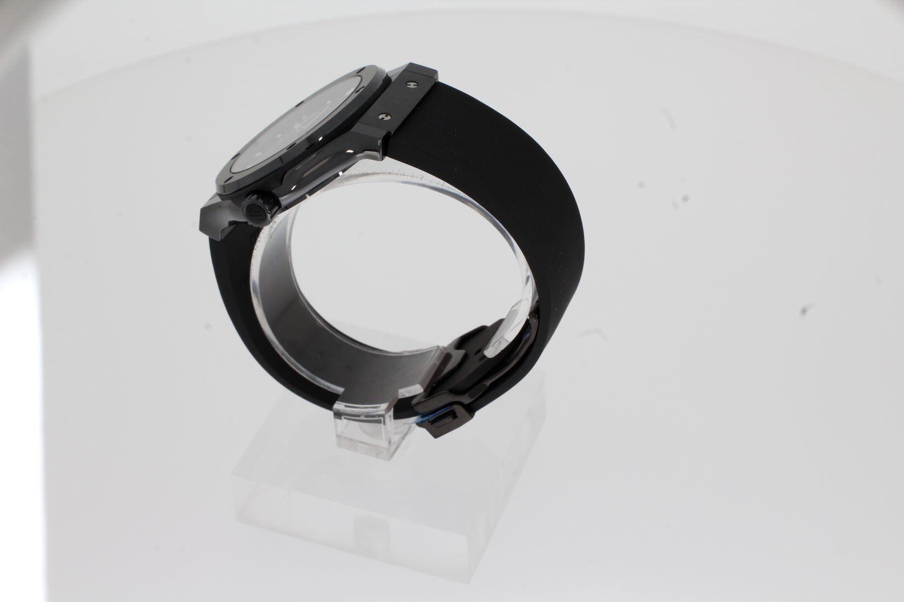 Hublot CLASSIC FUSION BLACK MAGIC 42mm 542.CM.1171.RX black ceramic automatic men's watch