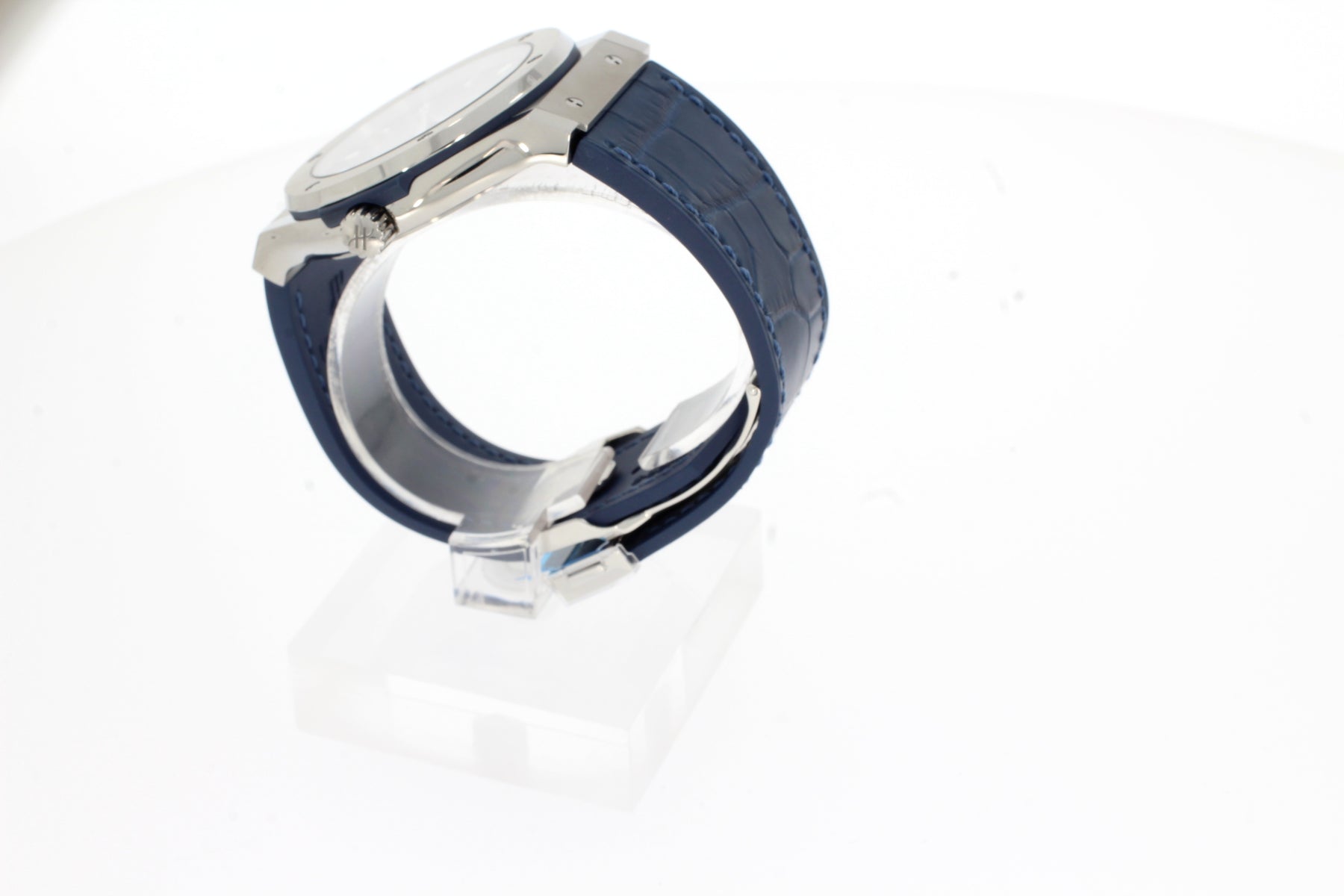 Hublot Classic Fusion 45mm Automatic Titanium Blue 511.NX.7170.LR Titan Herren Uhr