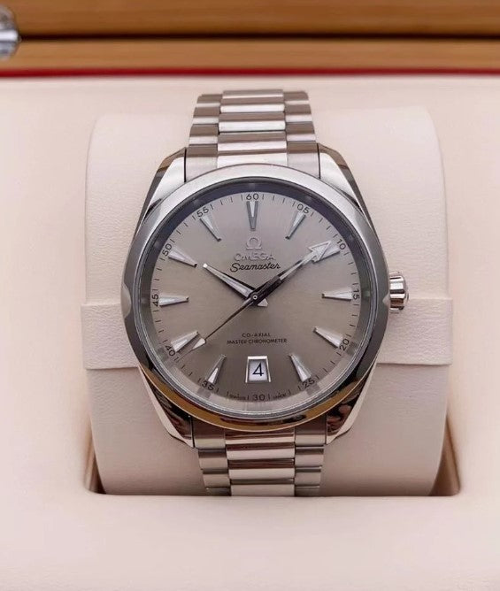 Omega Seamaster Aqua Terra Shades 38 mm, Stahl mit Stahlband 22010382009001
