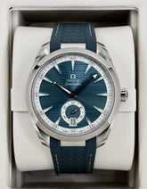 Omega Seamaster AQUA TERRA 150 M Small Seconds  blau41 mm, Stahl mit Kautschukband 220.12.41.21.03.005 / 22012412103005