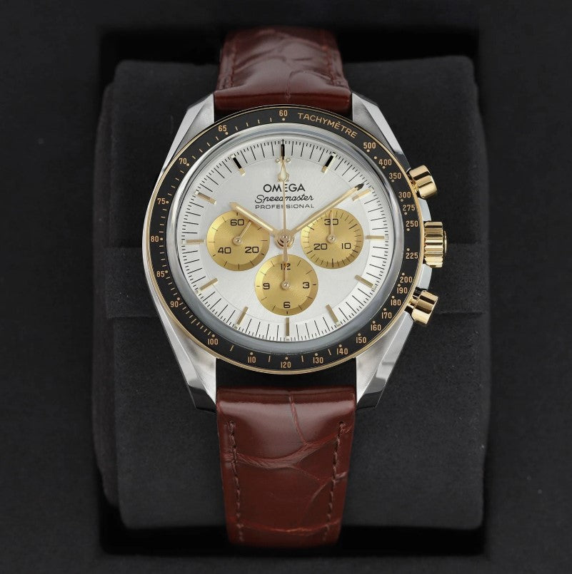 Omega  Speedmaster Moonwatch Professional 42 mm, Stahl ‑ Moonshine™‑Gold mit Alligator 310.23.42.50.02.001