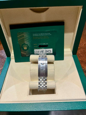 Rolex GMT Master 2 „Batmen“ Oyster, 40 mm, Edelstahl Oystersteel mit Jubilee Armband
126710BLNR