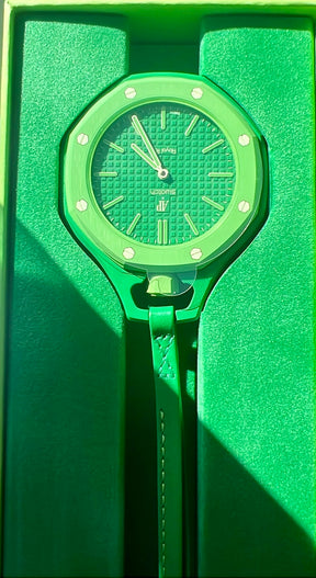 Swatch Royal Pop Green eight SSX03G100N