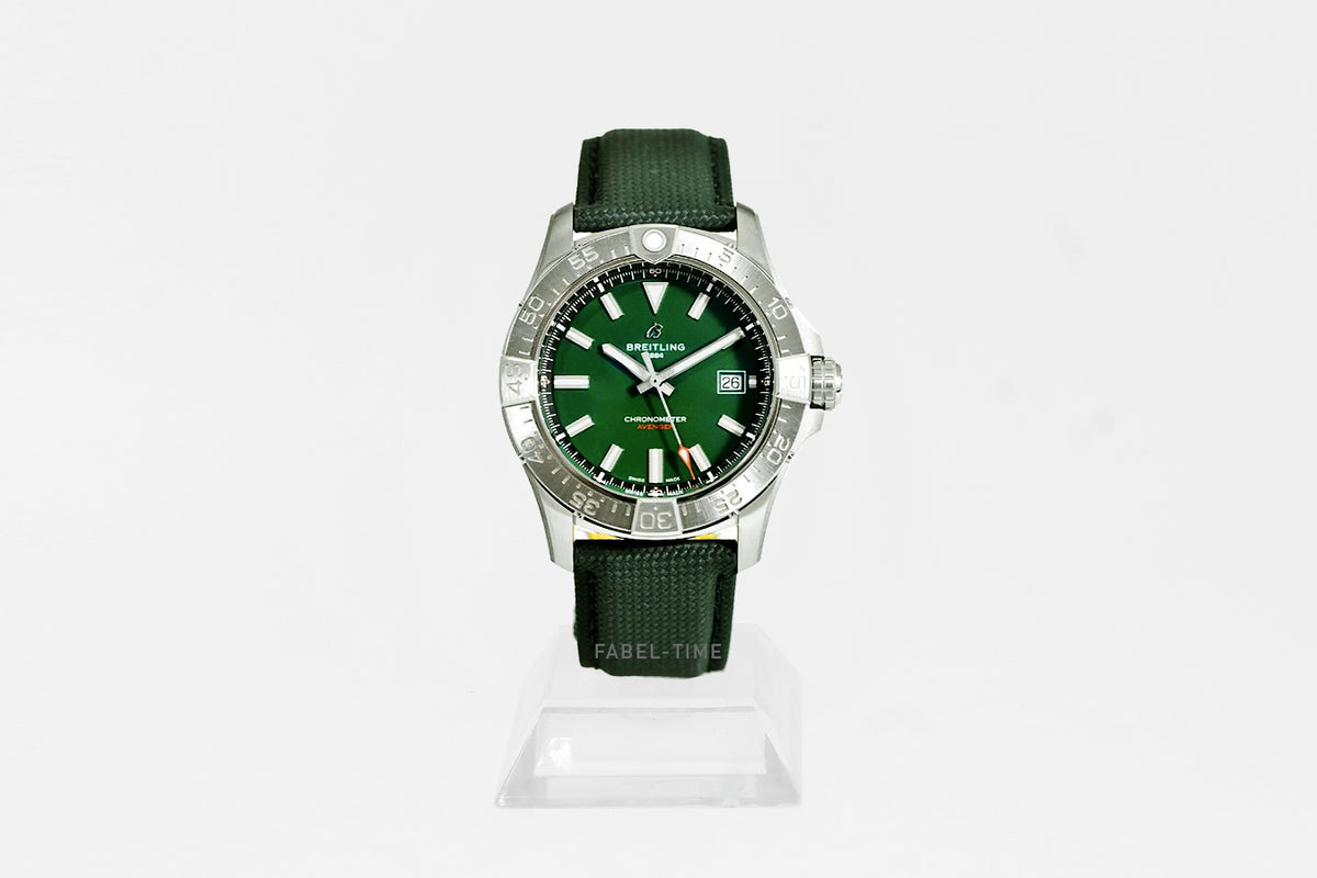 Breitling AVENGER AUTOMATIQUE 42 A17328101L1X1
