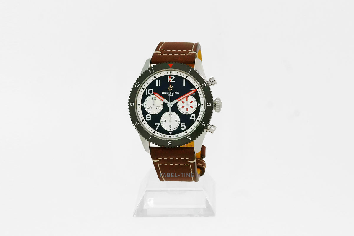 Breitling CLASSIC AVI CHRONOGRAPHE 42 MOSQUITO Y233801A1B1X1