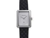 Chanel BOY·FRIEND Uhr Mittelgroßes Modell, Edelstahl, Kalbslederarmband mit Steppmuster. Inklusive zweites Armband. H6954