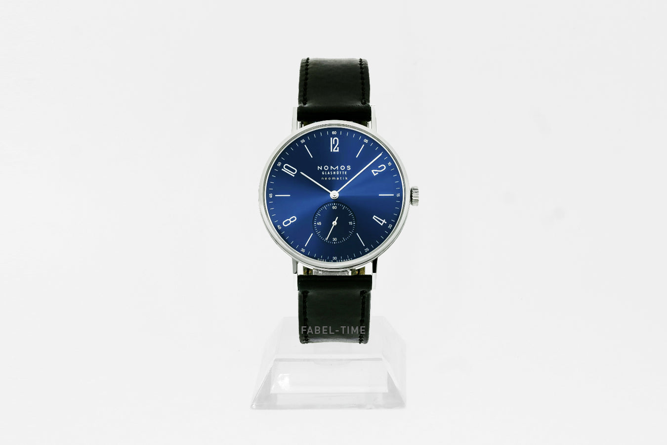 Nomos Tangente neomatik 39 blaugold 146