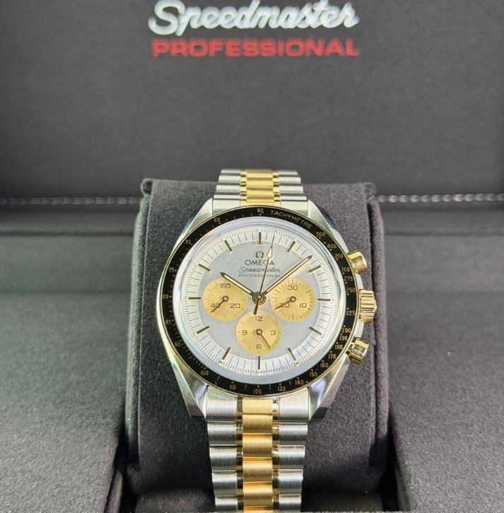 Omega Speedmaster Moonwatch Professional 42 mm, Stahl ‑ Moonshine™‑Gold mit Stahl ‑ Moonshine™‑Gold 31020425002001
