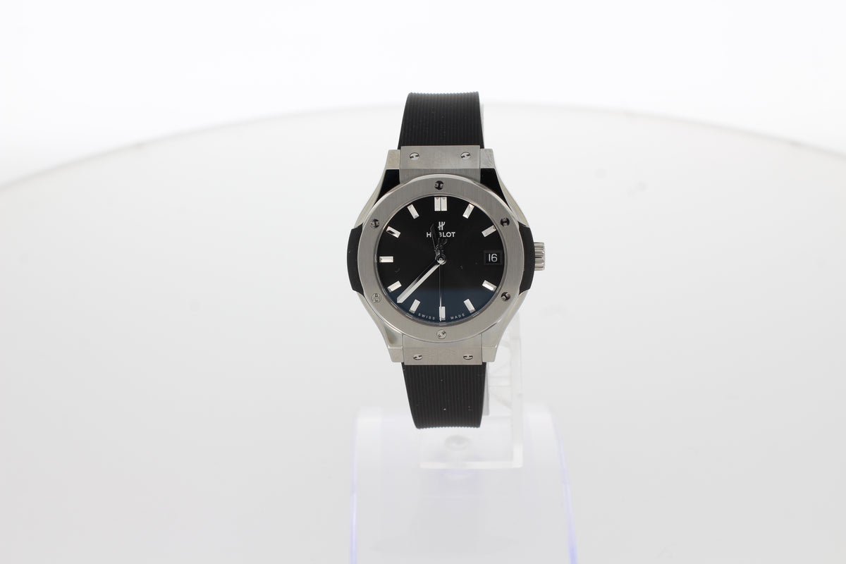 Hublot Classic Fusion Titanium 581.NX.1470.RX