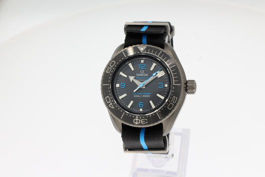 Omega Seamaster  PLANET OCEAN 6000M Ultra Deep CO‑AXIAL MASTER CHRONOMETER 45,5 MM 215.92.46.21.01.001