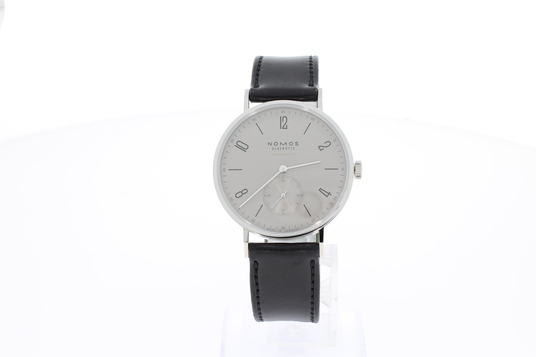 Nomos Tangente neomatik 39 platingrau 144