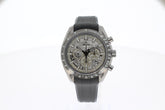 Omega Speedmaster Dark Side of the Moon 44,25 mm, graue Keramik mit Kautschukband 31092445006002