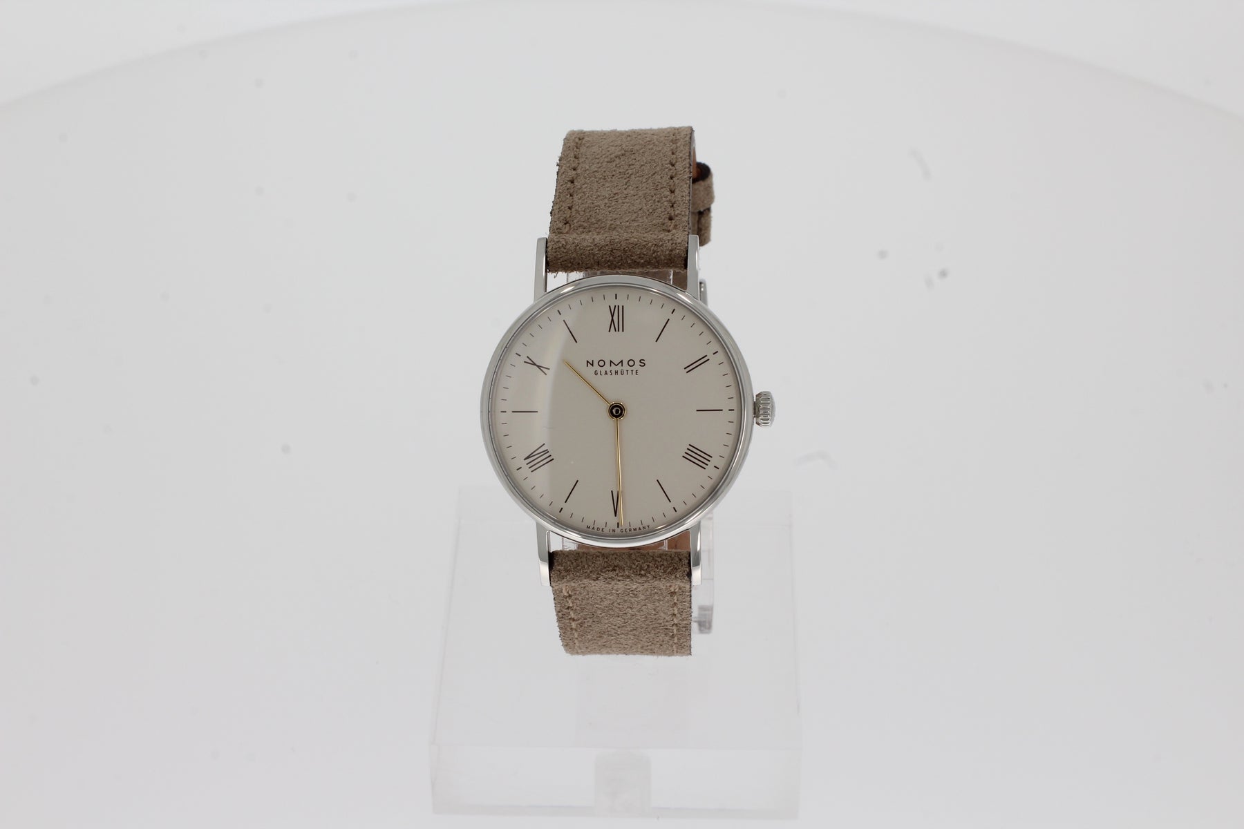 NOMOS Ludwig 33 240 white with steel base