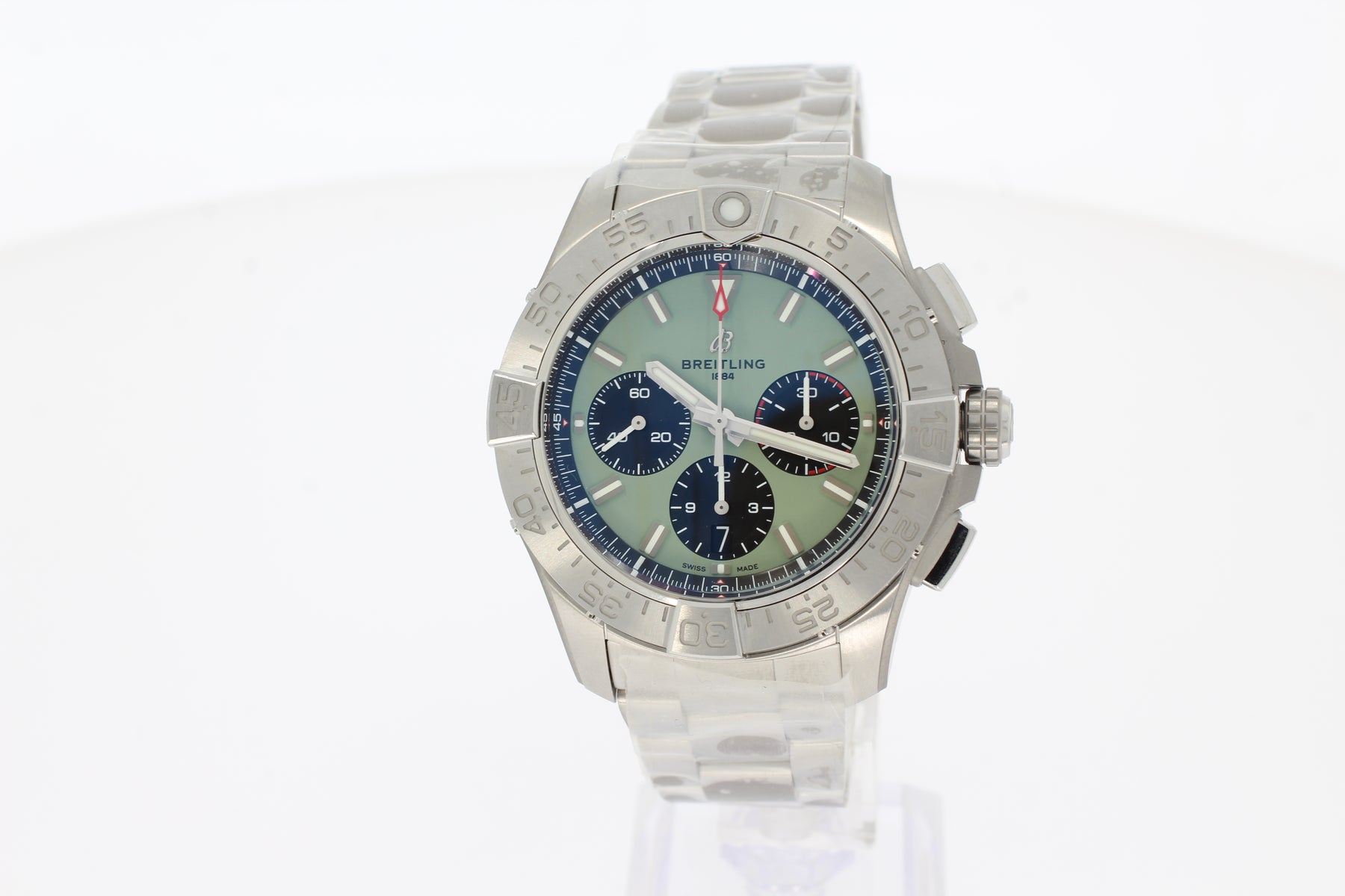 Breitling AB0147101L1A1 Avenger B01 Chronograph 44 Edelstahl grün