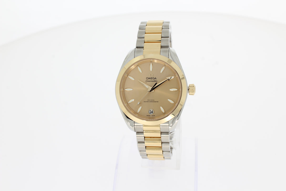 Omega Seamaster Aqua Terra Shades 34 mm, Stahl ‑ Moonshine™‑Gold mit Stahl ‑ Moonshine™‑Gold 220.20.34.20.08.001