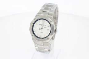 Baume & Mercier Riviera 10829 Automatikuhr, Datumsanzeige, 42 mm Stahl Zwölfeckig, weiß mit Wellendekor  M0A10829