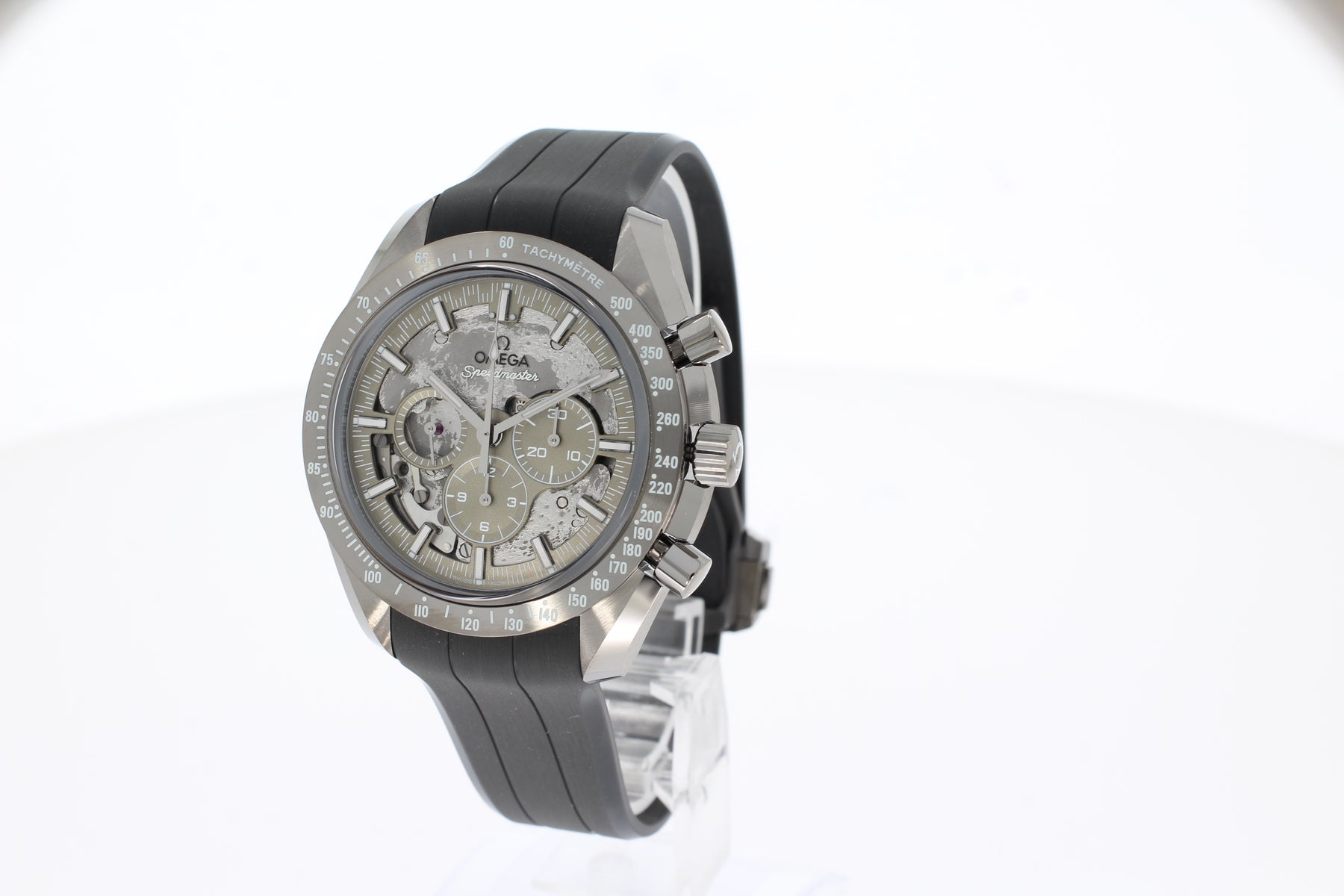 Omega Speedmaster Dark Side of the Moon 44,25 mm, graue Keramik mit Kautschukband 31092445006002