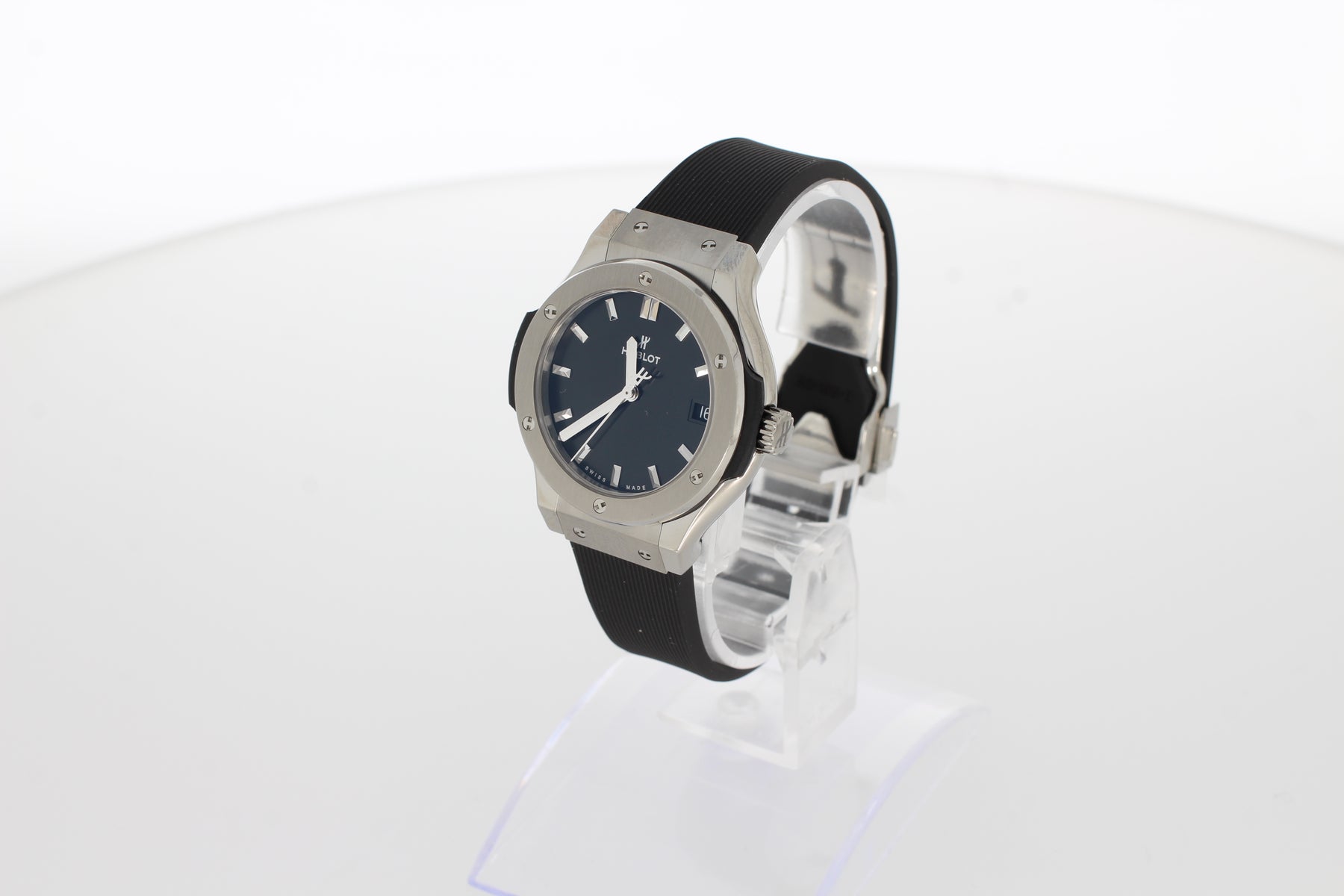 Hublot Classic Fusion Titanium 581.NX.1470.RX