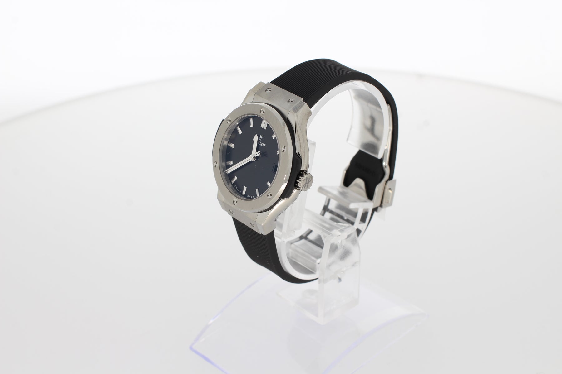 Hublot Classic Fusion Titanium 581.NX.1470.RX