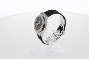 Hublot Classic Fusion Titanium 581.NX.1470.RX