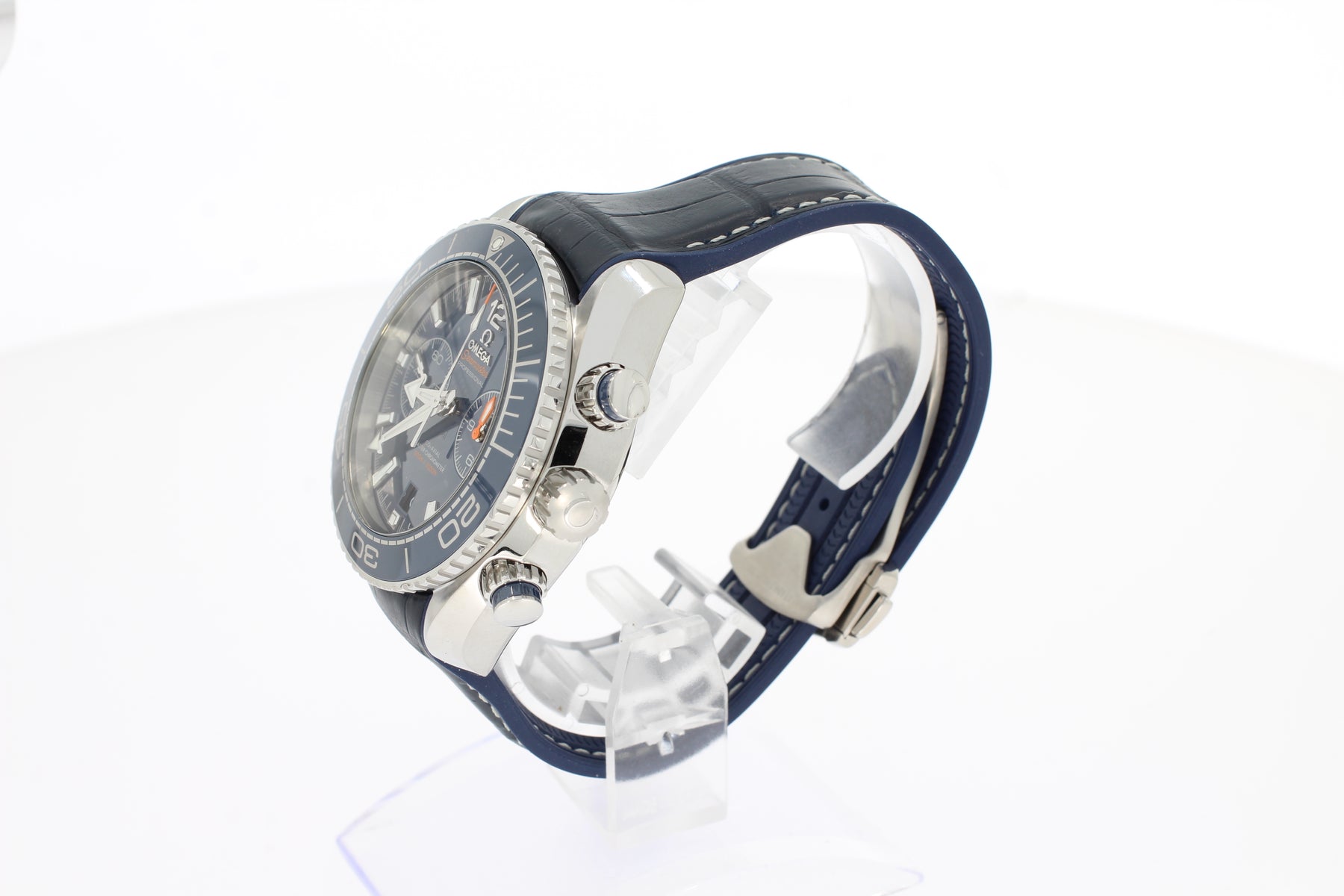 Omega Seamaster Planet Ocean 600M 45,5 mm, Stahl mit Lederarmband mit Innenseite aus Kautschuk 215.33.46.51.03.001 / 21533465103001