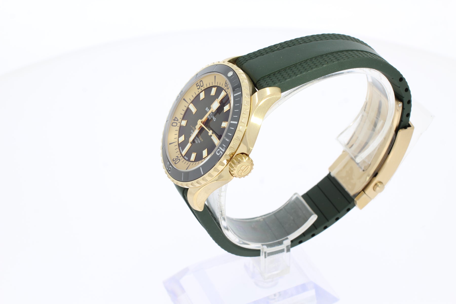 Breitling Superocean Automatic 42 N17375201L1S1